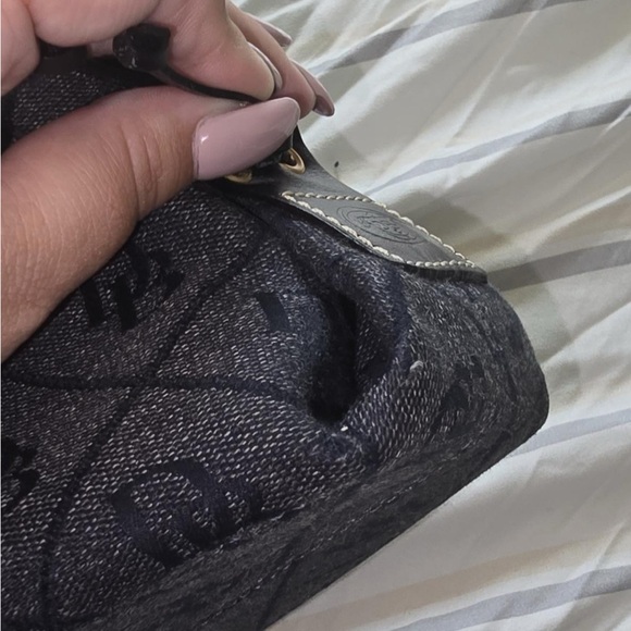 Authentic Vintage Dooney & Bourke Black Monogram Purse - Picture 16 of 16